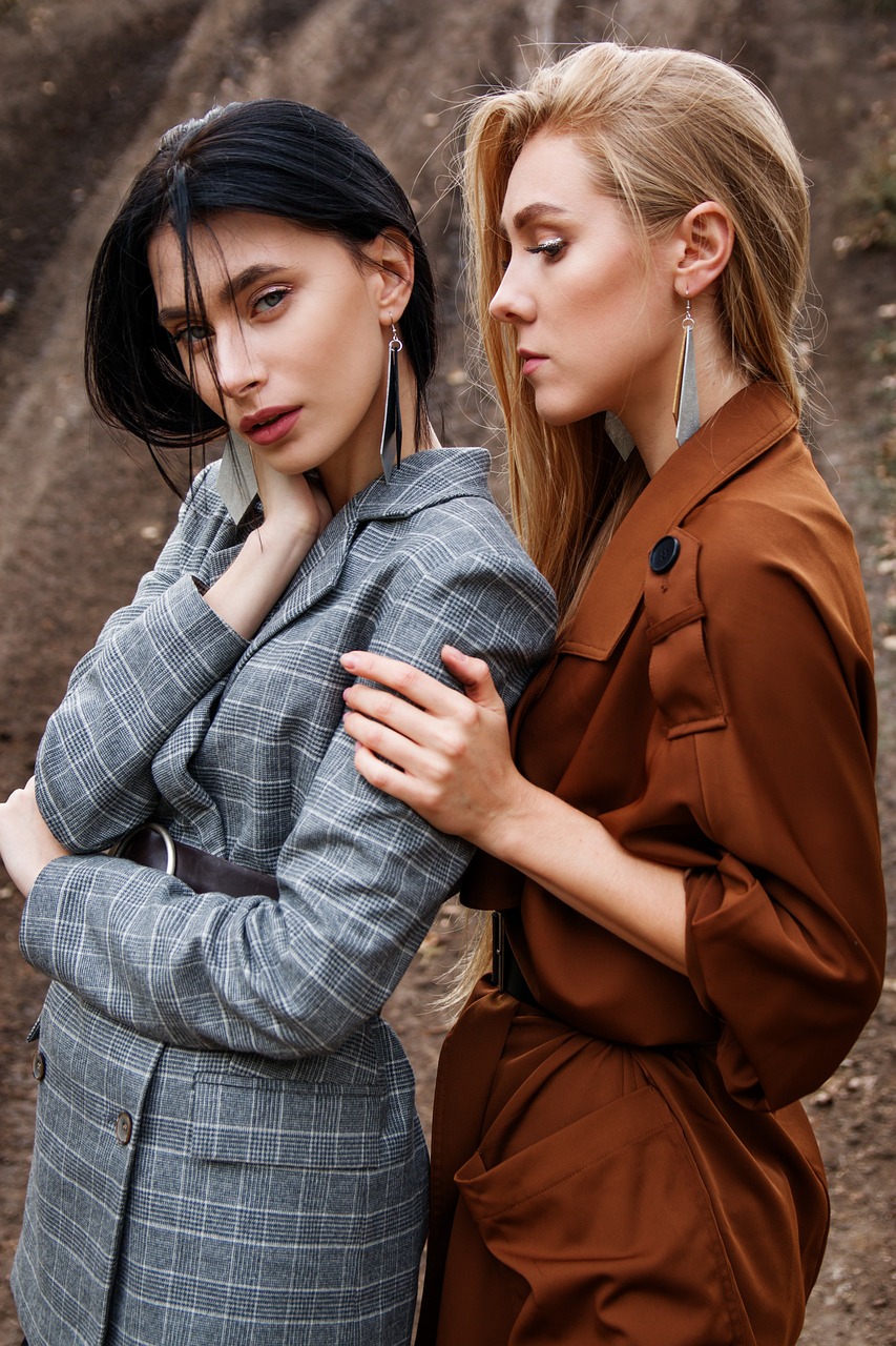 戚薇長發(fā)新風(fēng)貌，探索魅力瞬間的驚艷轉(zhuǎn)變