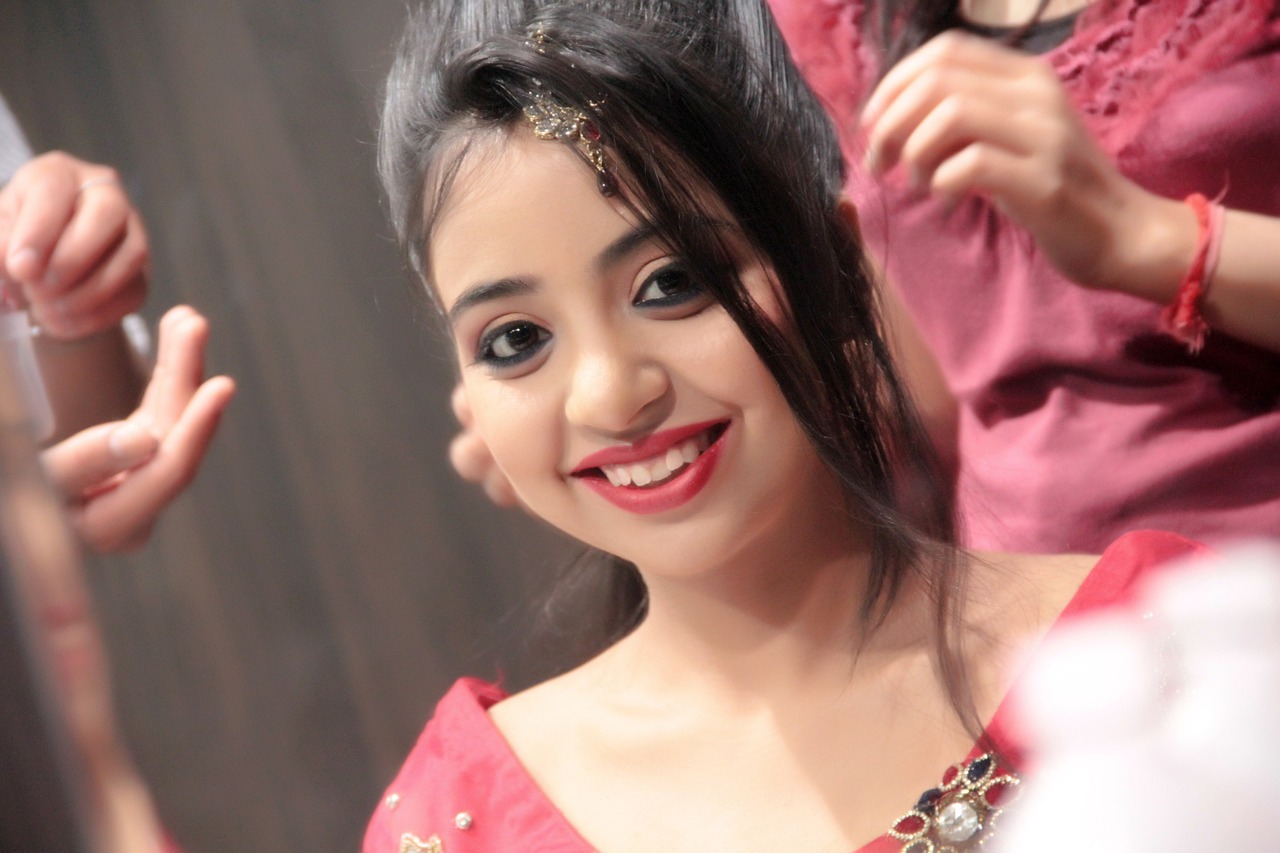 盛寵小新娘，愛情的甜蜜蔓延最新章節(jié)