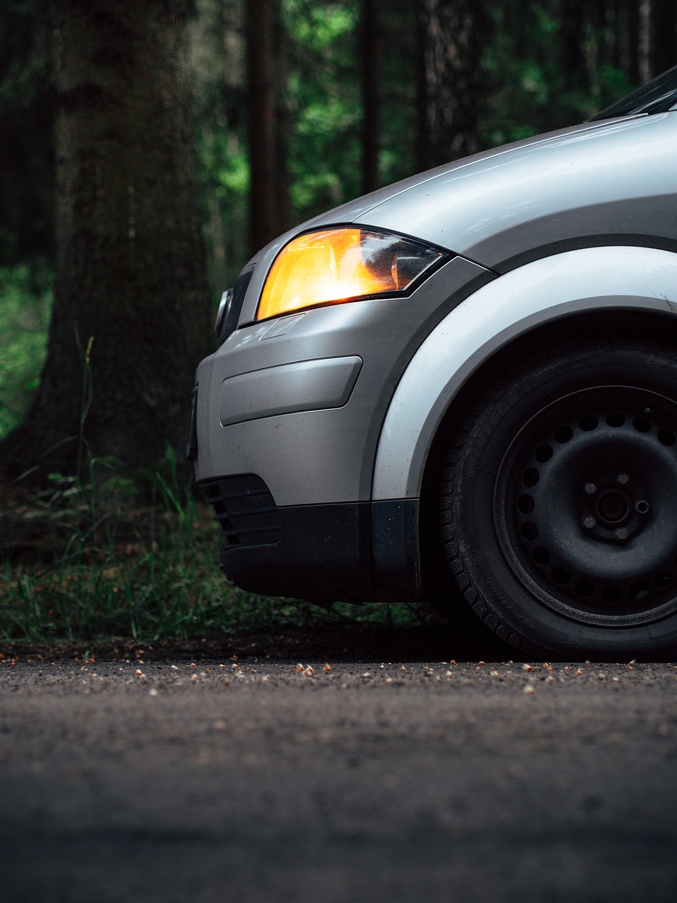 路虎發(fā)現(xiàn)神行最新降價(jià)優(yōu)惠，豪華與實(shí)力的完美結(jié)合！