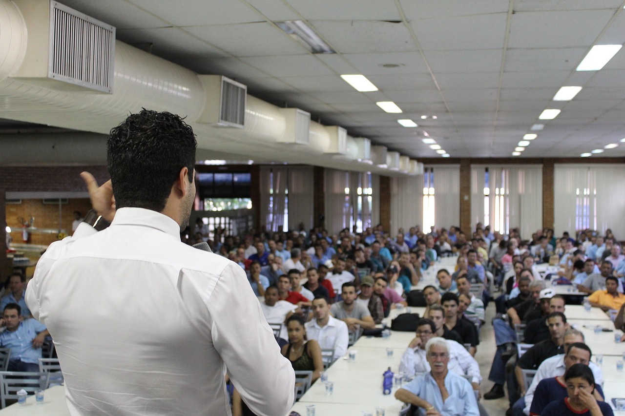 最新中國(guó)運(yùn)動(dòng)員尺寸研究揭秘，力量與速度的完美融合