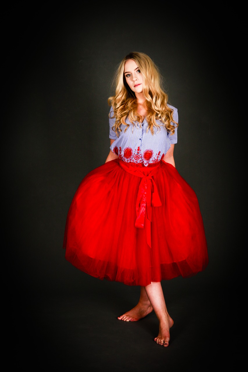 云夢靚坊女裝最新款型，時(shí)尚品質(zhì)完美融合的魅力之選