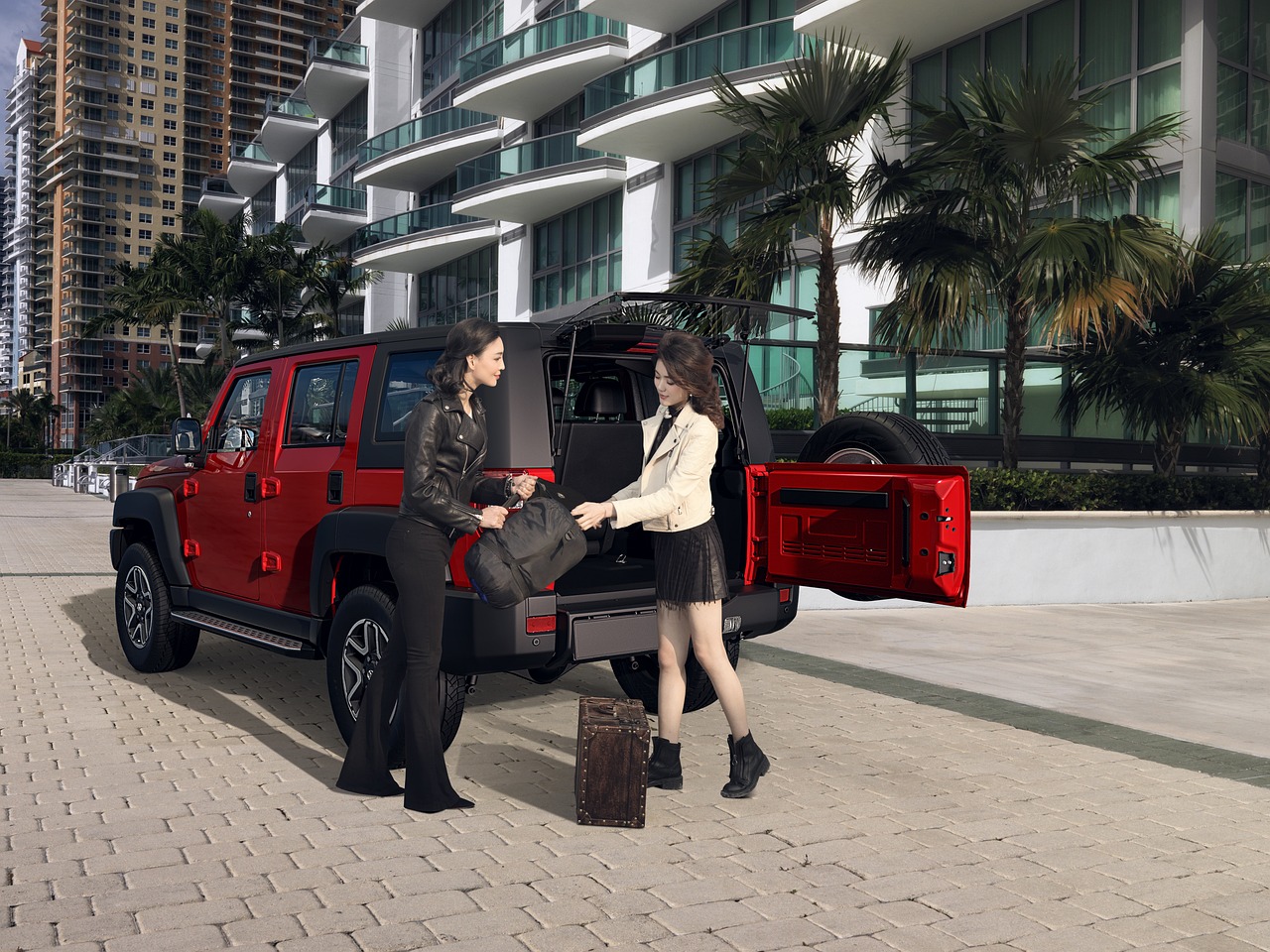 北京BJ40L最新越野視頻，強(qiáng)悍性能與獨(dú)特魅力展現(xiàn)