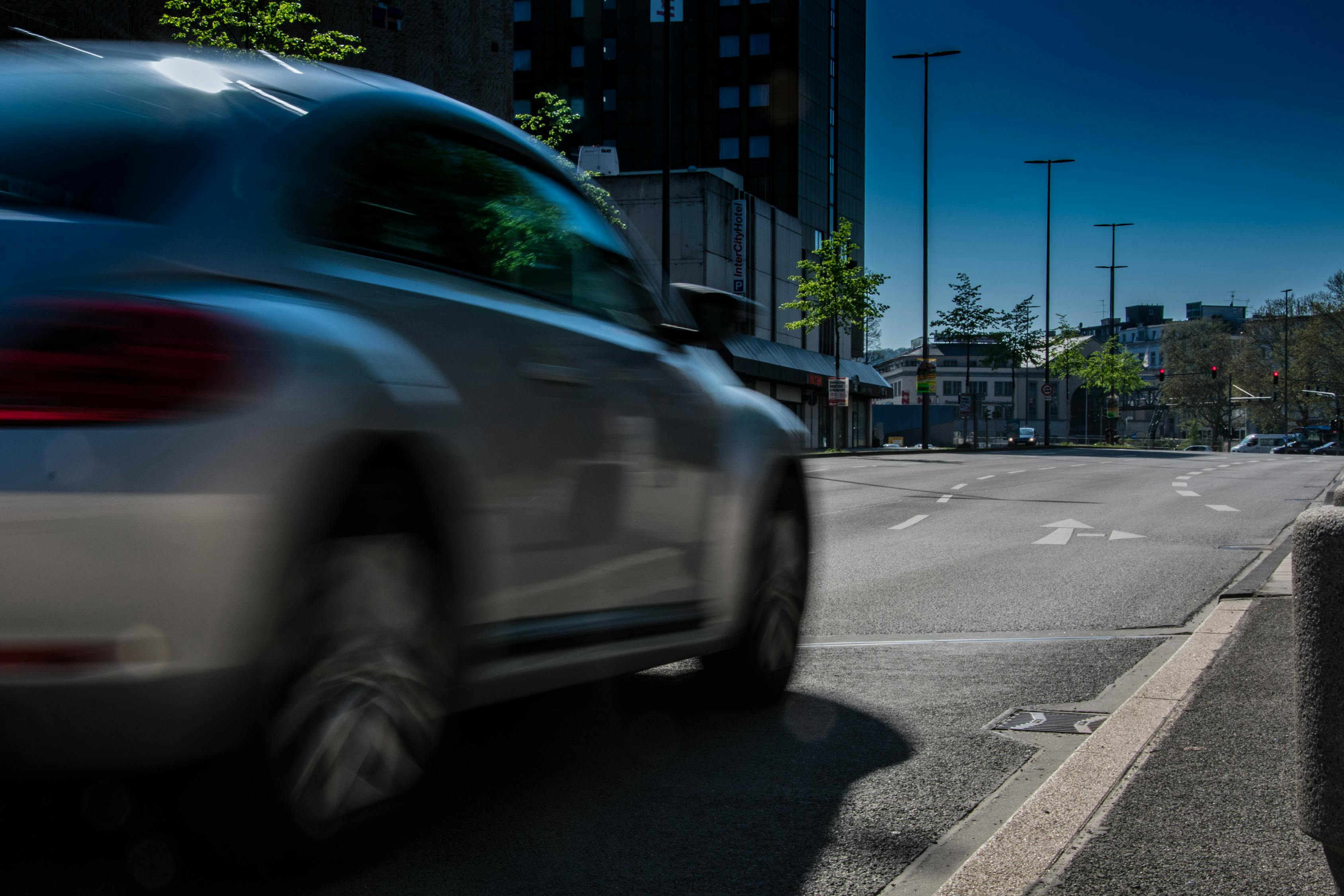 重塑城市交通生態(tài)，出租車最新政策新聞解析