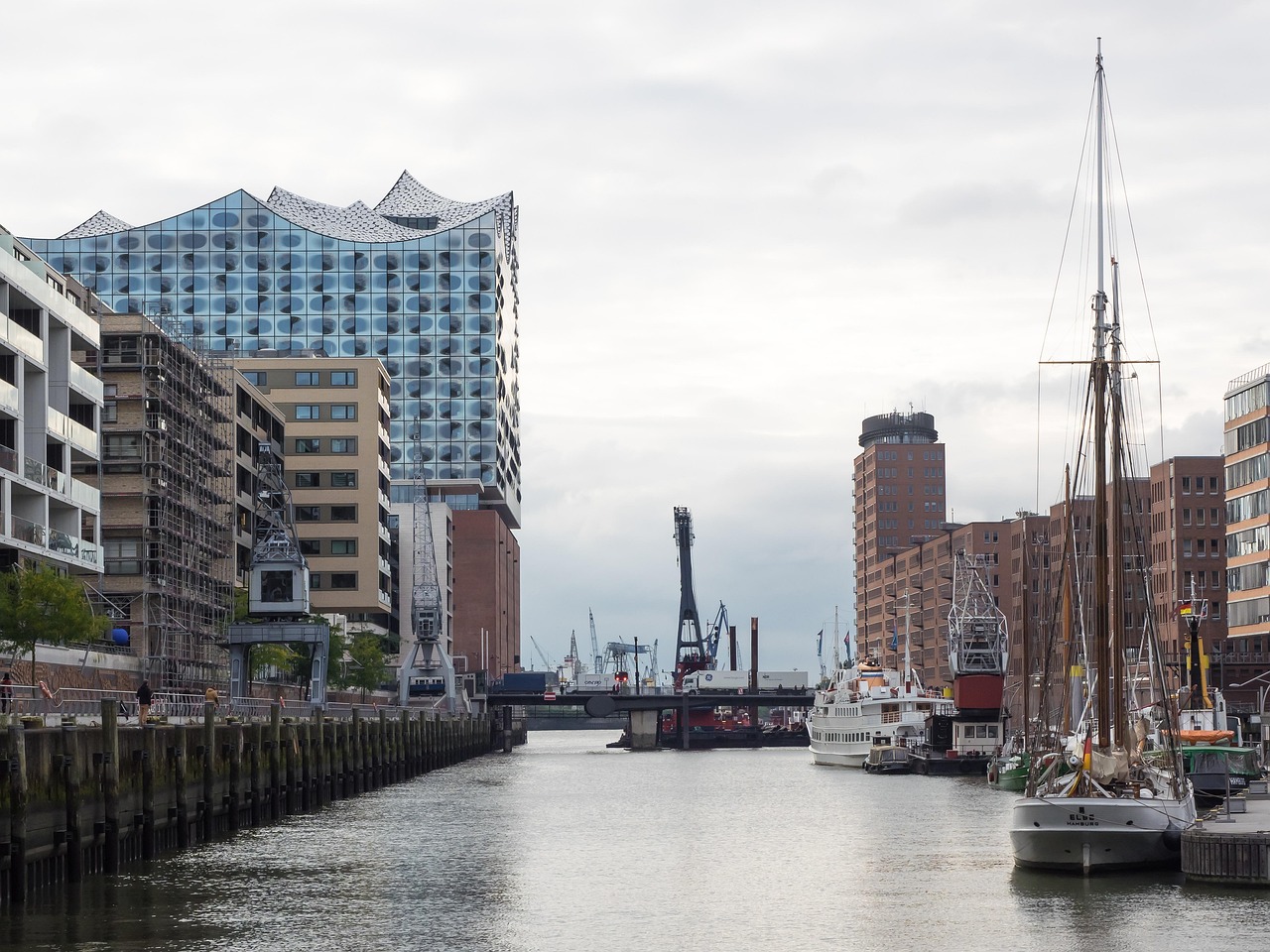 淡年華失青春 第14頁(yè)